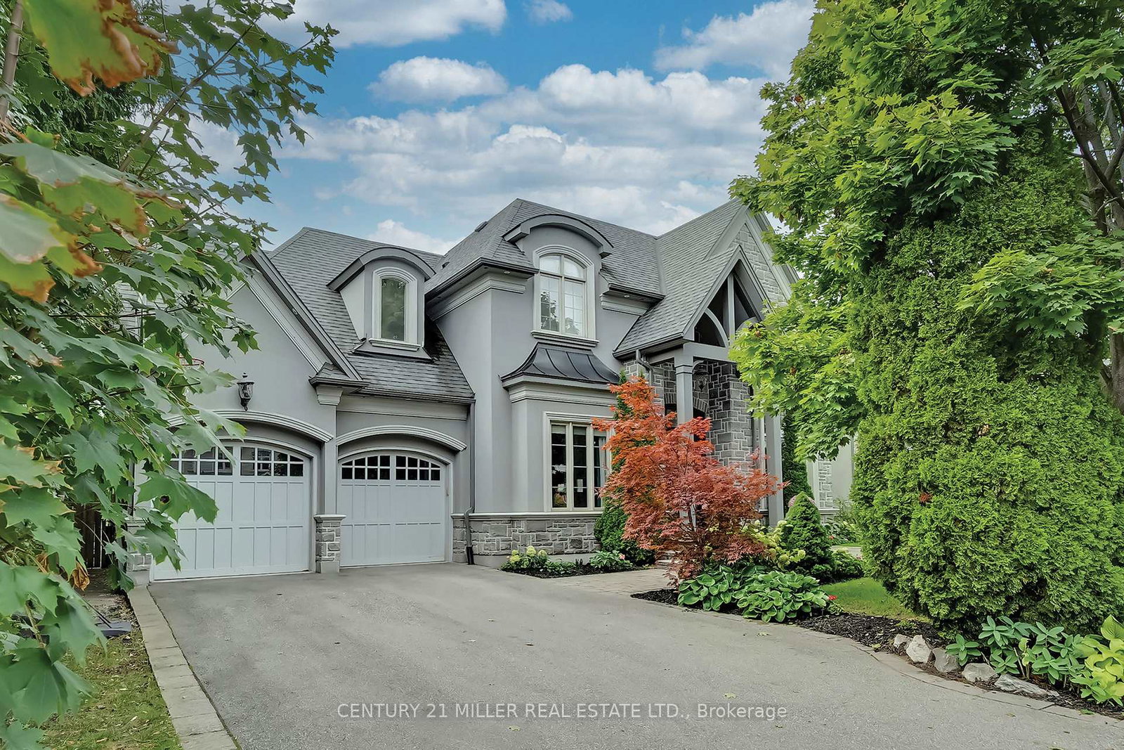 594-maplehurst-avenue-oakville-ontario-w13007226