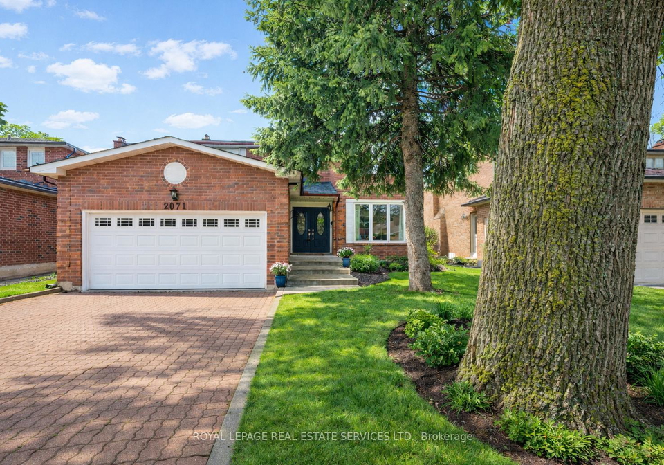 2071-pen-street-oakville-ontario-w13007246
