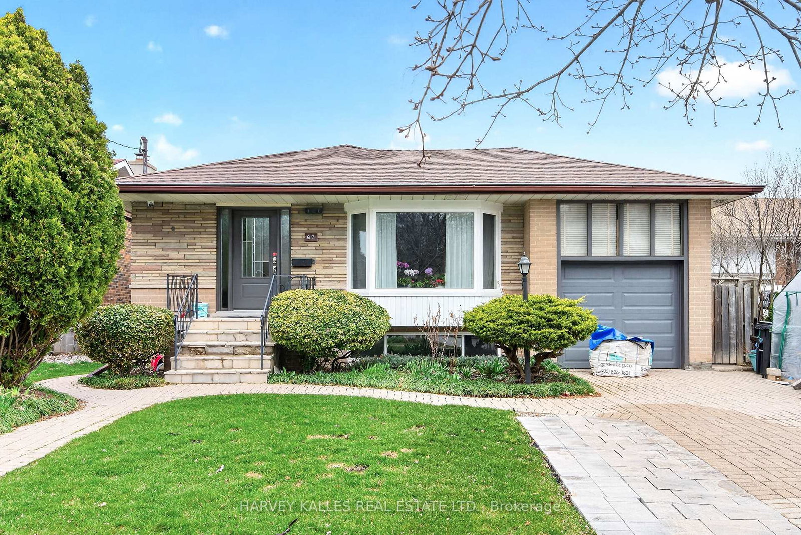 67-robinglade-drive-etobicoke-ontario-w13007322