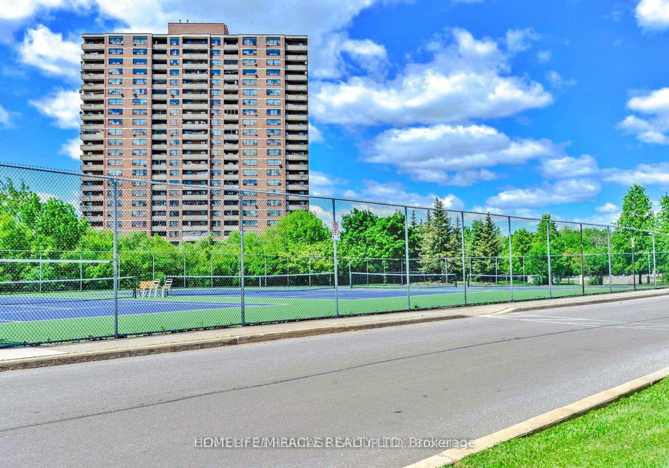 5-rowntree-road-etobicoke-ontario-w13007332