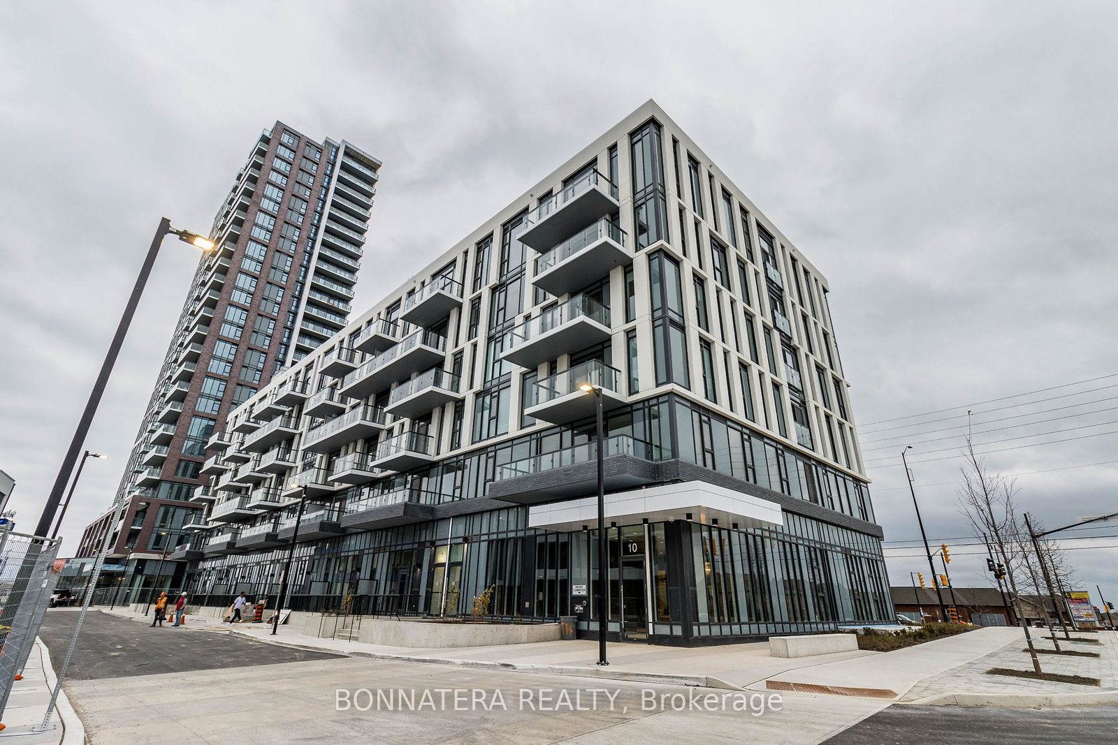 10-lagerfeld-drive-brampton-ontario-w13007442