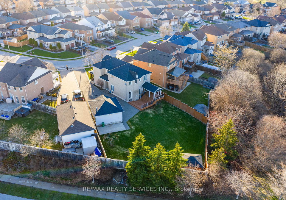 96-porchlight-road-brampton-ontario-w13007538