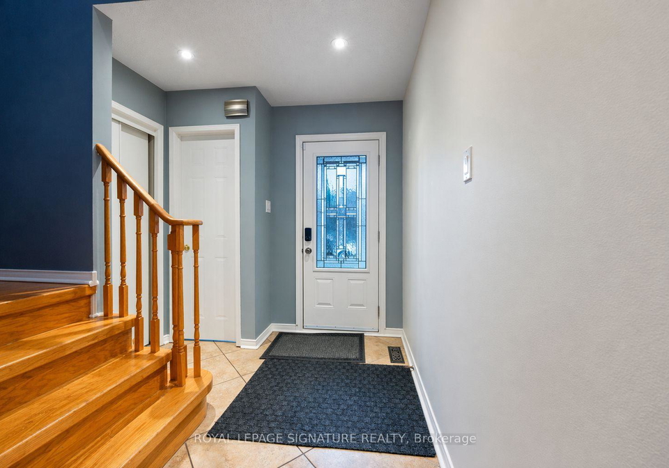 7147-harding-crescent-mississauga-ontario-w13007678