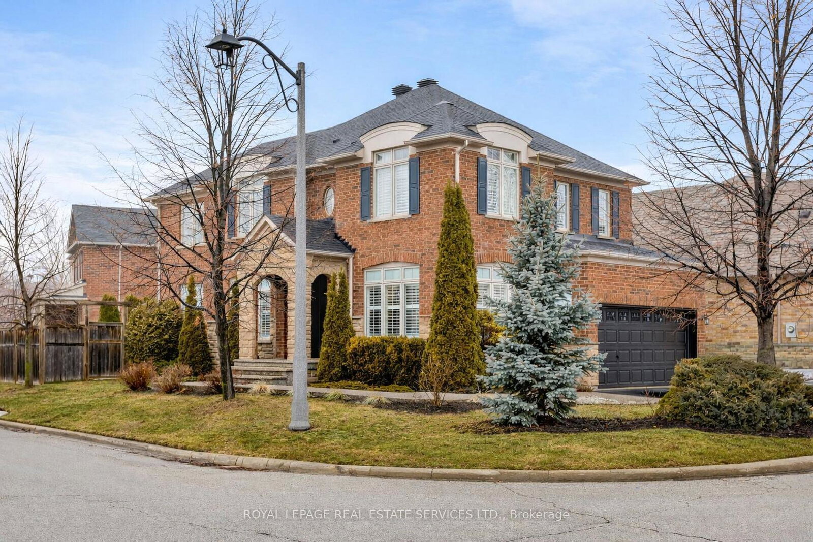2213-littondale-lane-oakville-ontario-w13007776