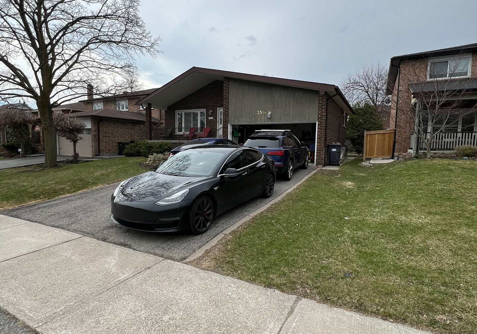 2516-parmeer-drive-mississauga-ontario-w13007836