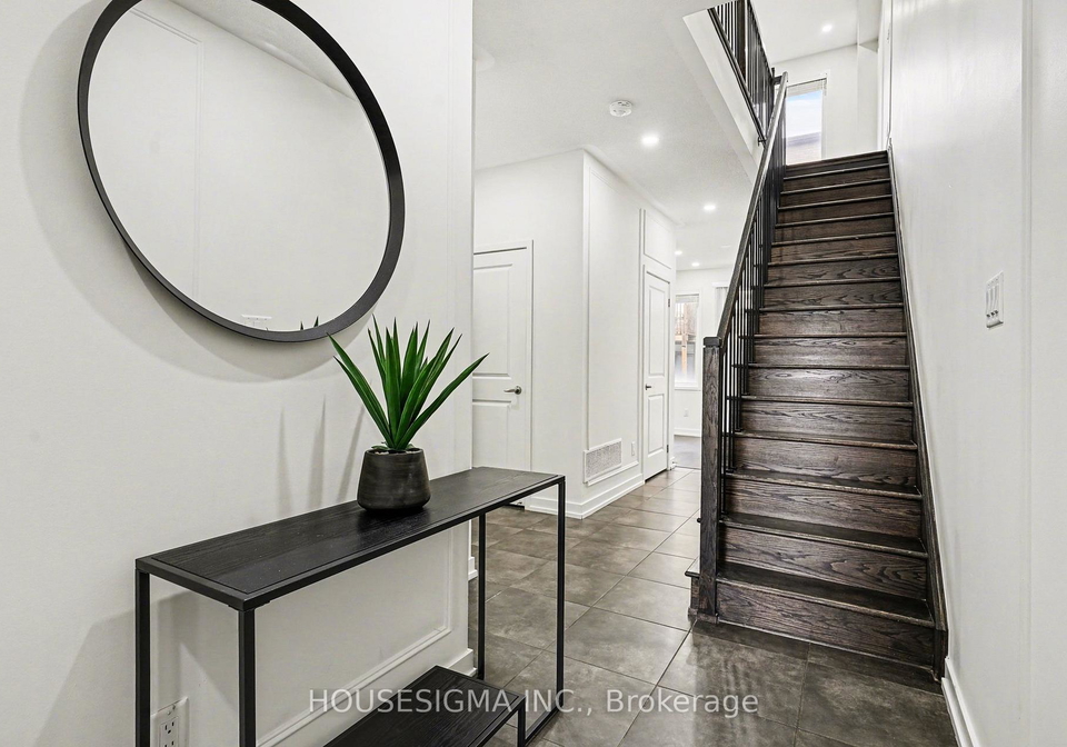 197-sabina-drive-oakville-ontario-w13007842