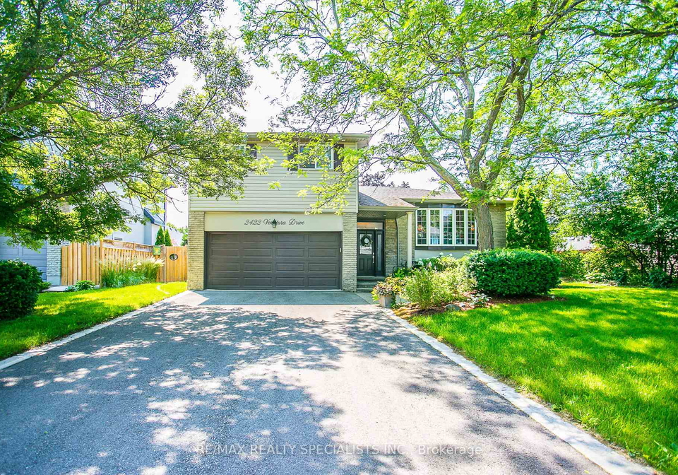 2422-ventura-drive-oakville-ontario-w13008080
