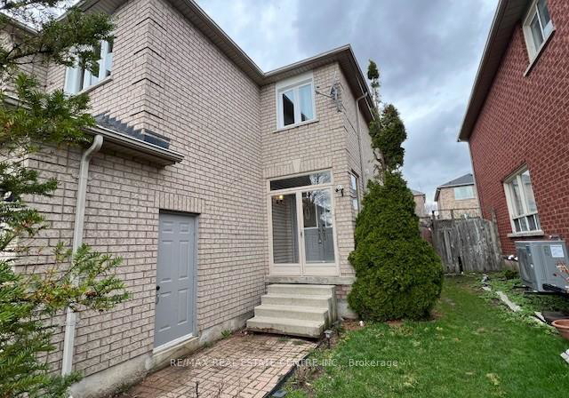 2103-shady-glen-road-oakville-ontario-w13008548