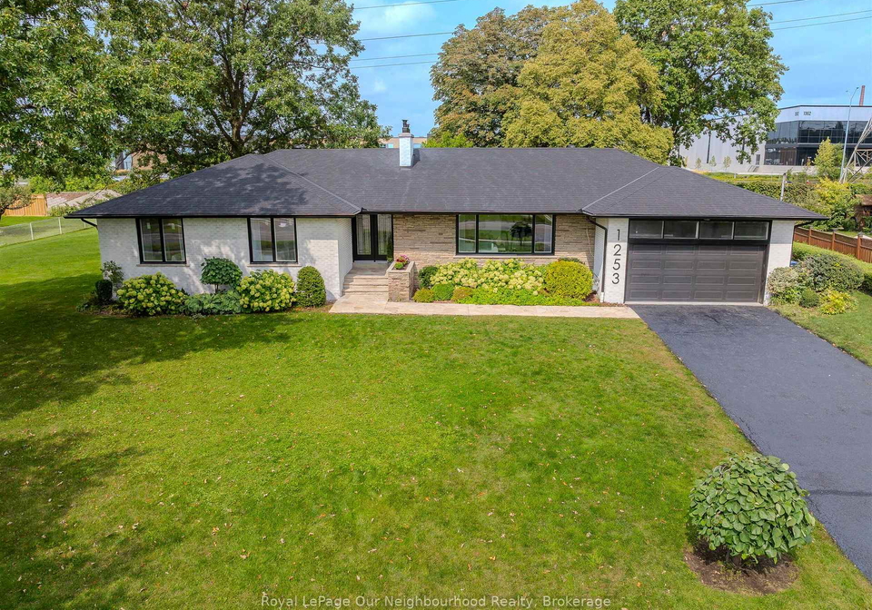 1253-melton-drive-mississauga-ontario-w13008582