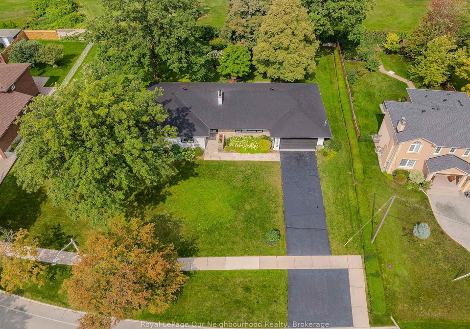 1253-melton-drive-mississauga-ontario-w13008582