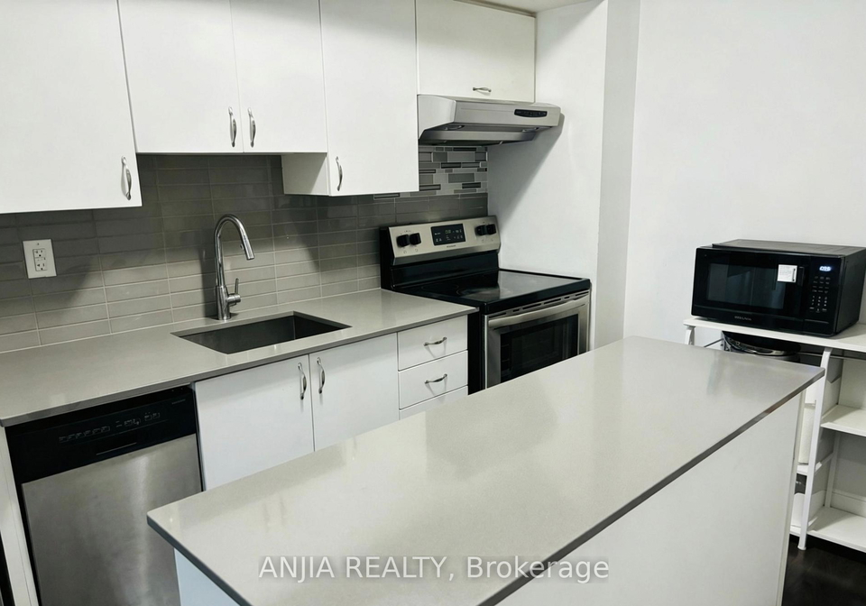 155-william-duncan-road-york-ontario-w13008638