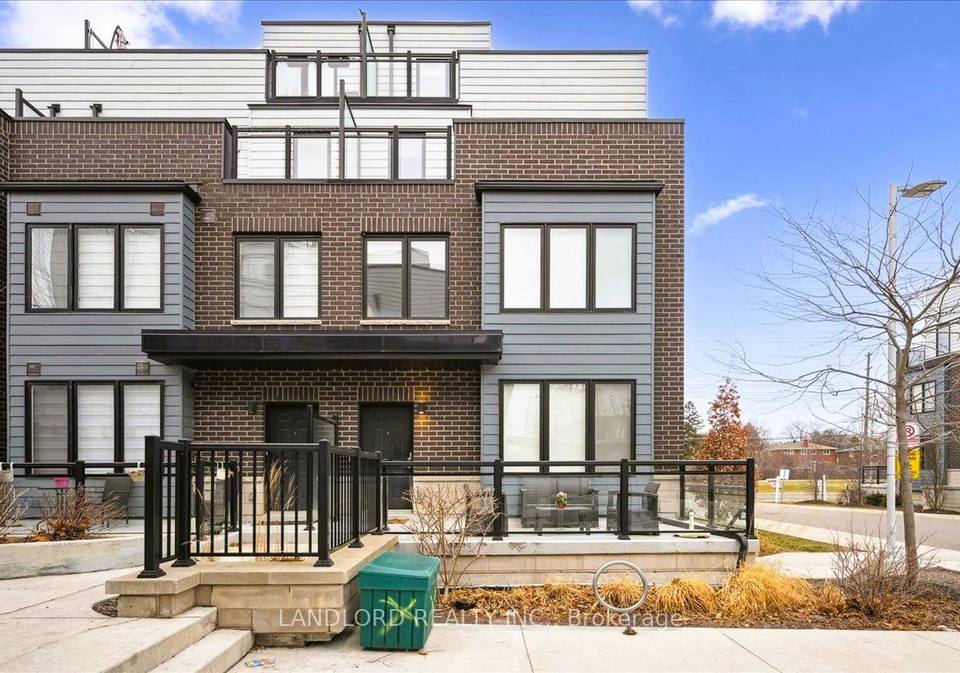 2232-bromsgrove-road-mississauga-ontario-w13008754