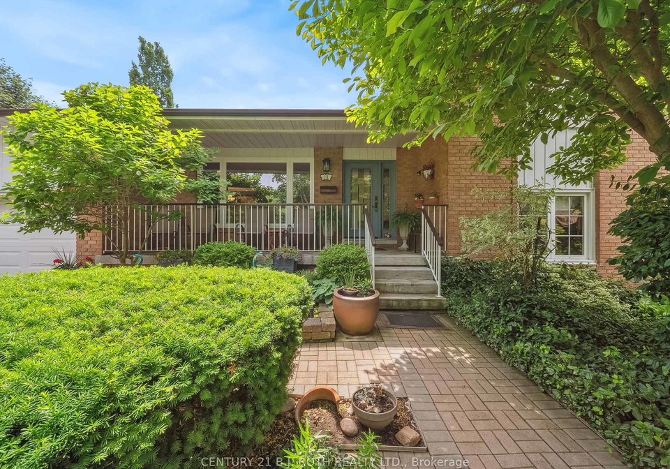 18-claypine-trail-brampton-ontario-w13009168