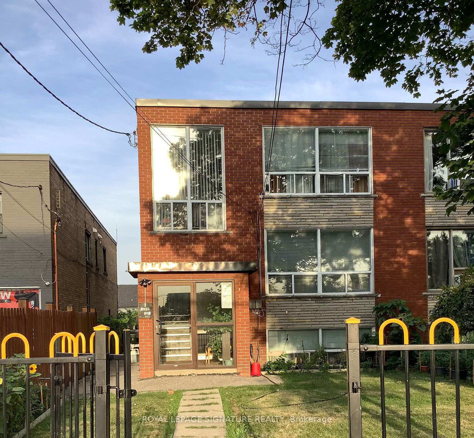 3602-dufferin-street-york-ontario-w13009354