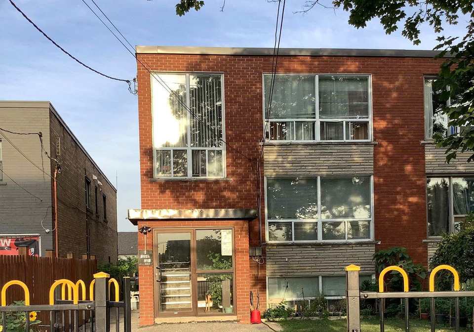 3602-dufferin-street-york-ontario-w13009354