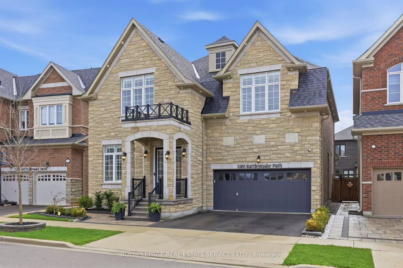 3283-rattlesnake-path-oakville-ontario-w13009712