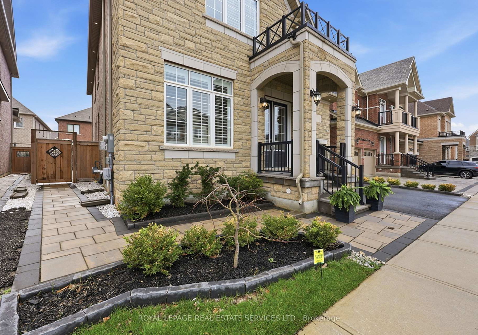 3283-rattlesnake-path-oakville-ontario-w13009712