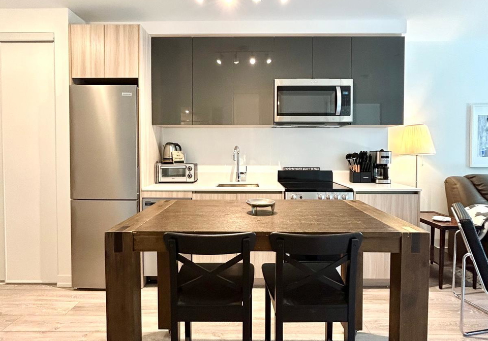 11-maryport-avenue-york-ontario-w13009720
