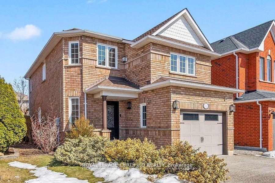 2129-glenfield-road-oakville-ontario-w13010076