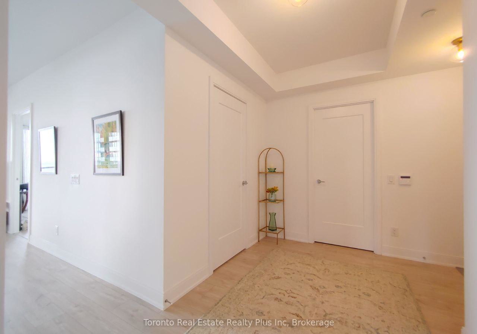 70-annie-craig-drive-etobicoke-ontario-w13010100