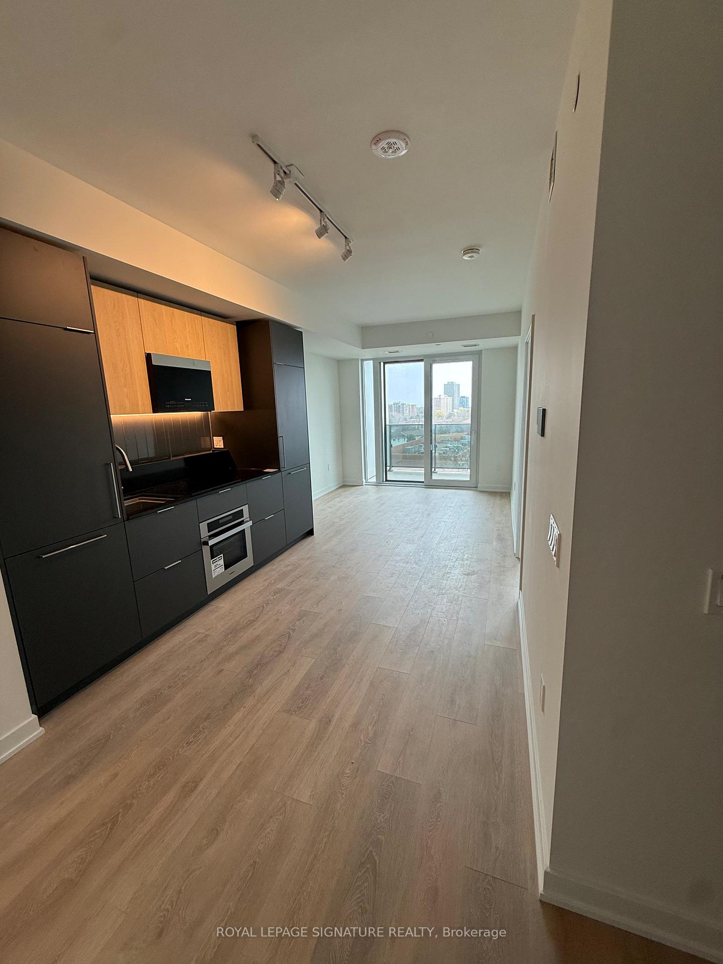 1-fairview-road-mississauga-ontario-w13010106