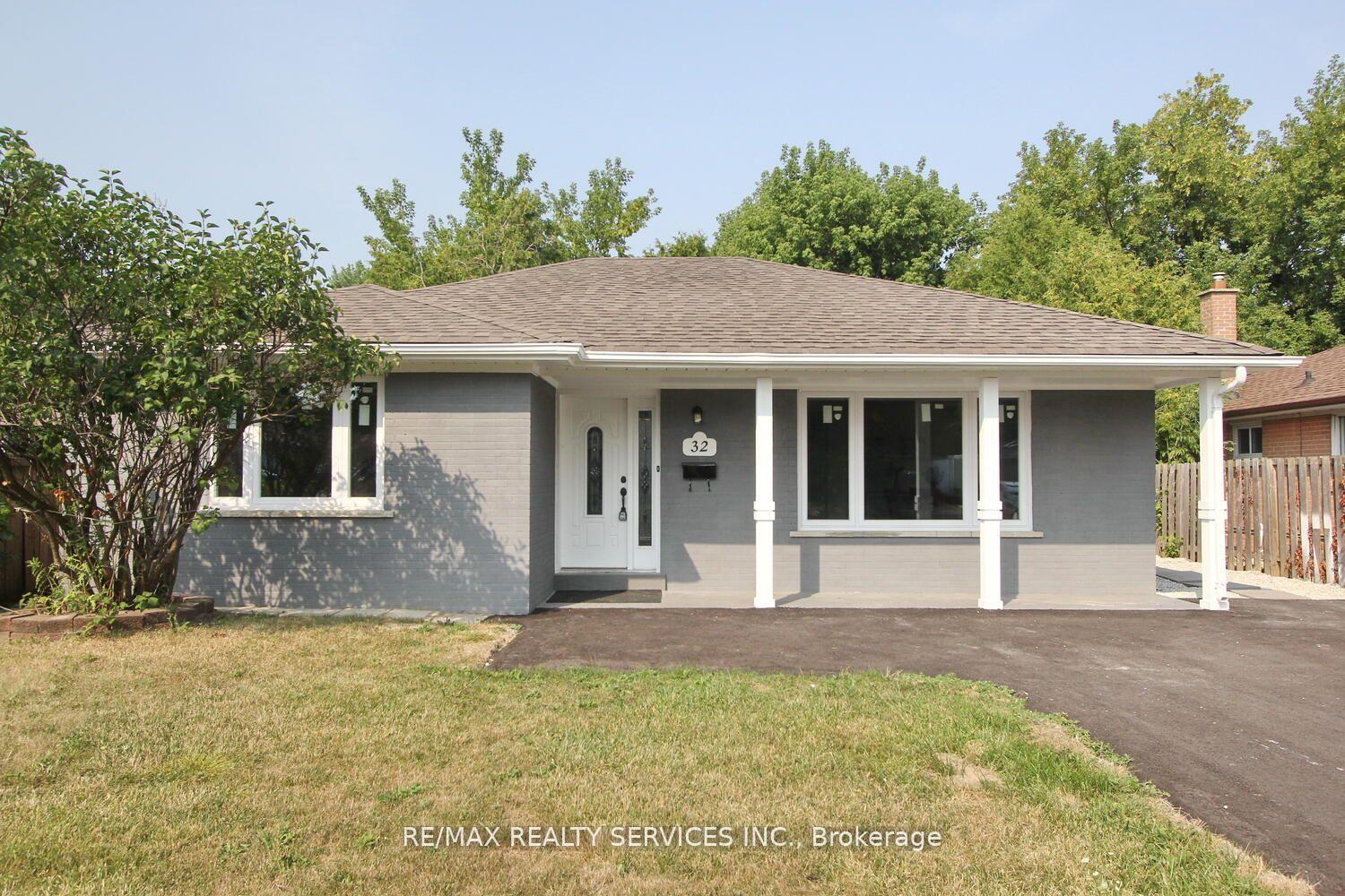 32-sanford-crescent-brampton-ontario-w13010124