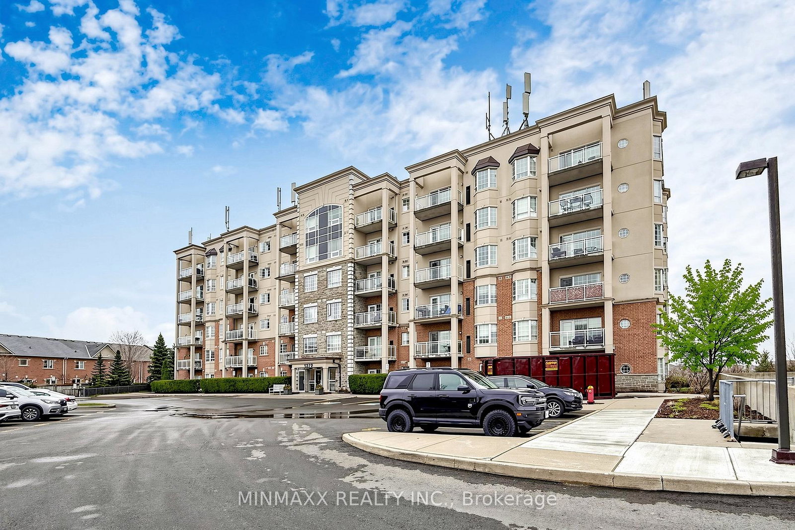 1379-costigan-road-milton-ontario-w13010218
