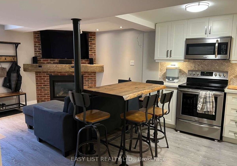 23-goodwood-avenue-toronto-ontario-w13010342