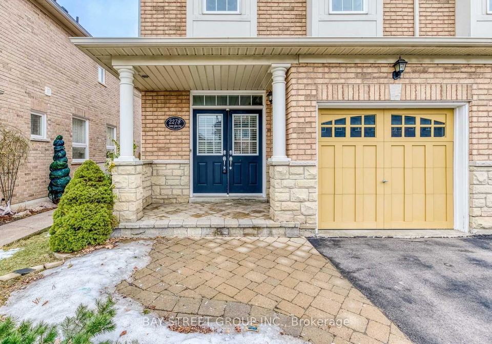 2278-stone-glen-crescent-oakville-ontario-w13010386