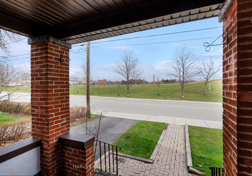 4-twenty-third-street-etobicoke-ontario-w13010394