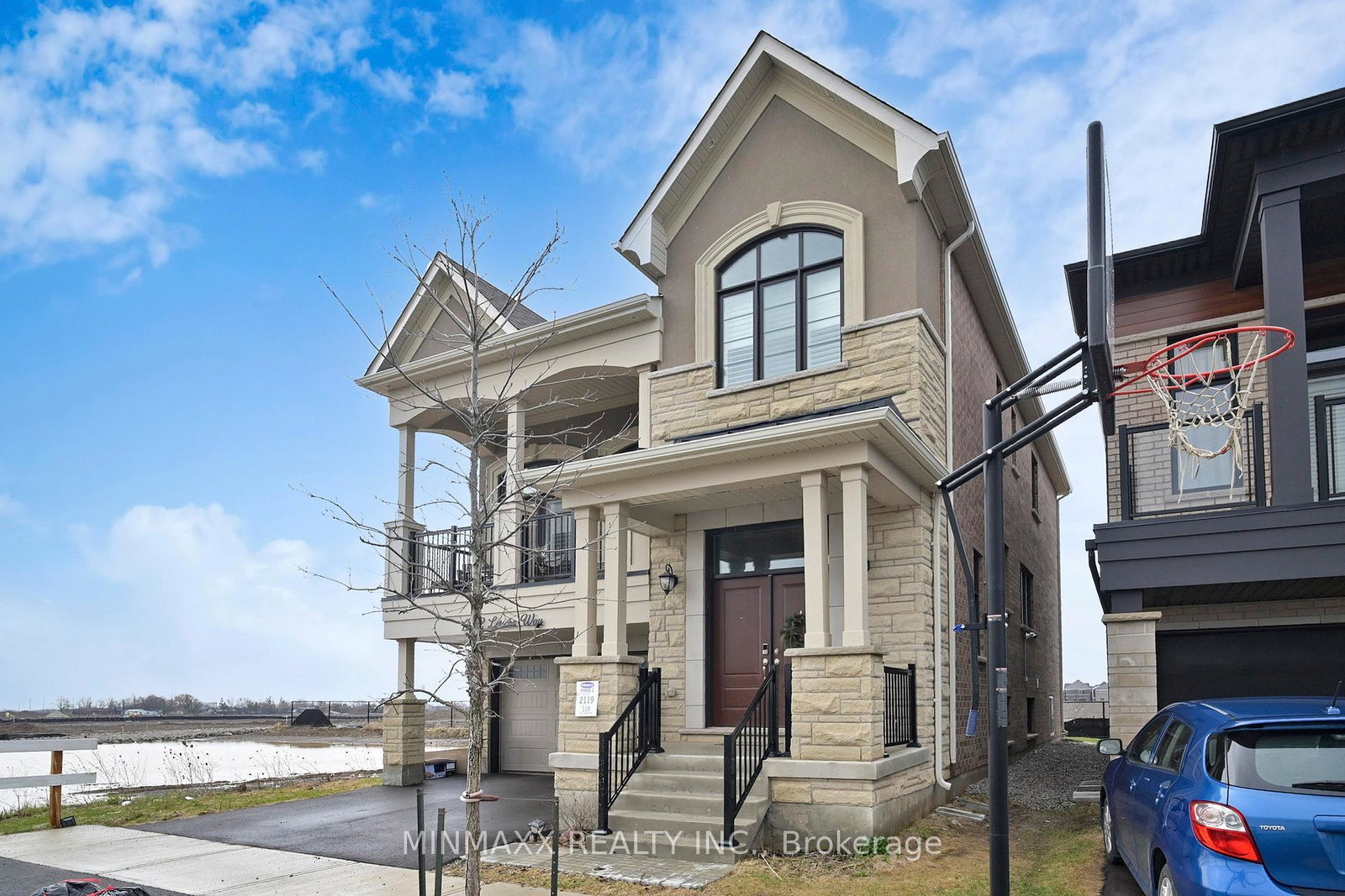 1382-leriche-way-milton-ontario-w13010612