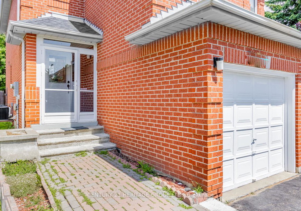 5602-cortina-crescent-mississauga-ontario-w13010684
