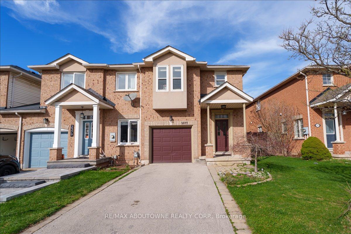 2377-dalebrook-drive-oakville-ontario-w13010708