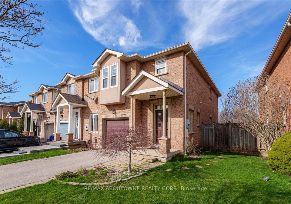 2377-dalebrook-drive-oakville-ontario-w13010708