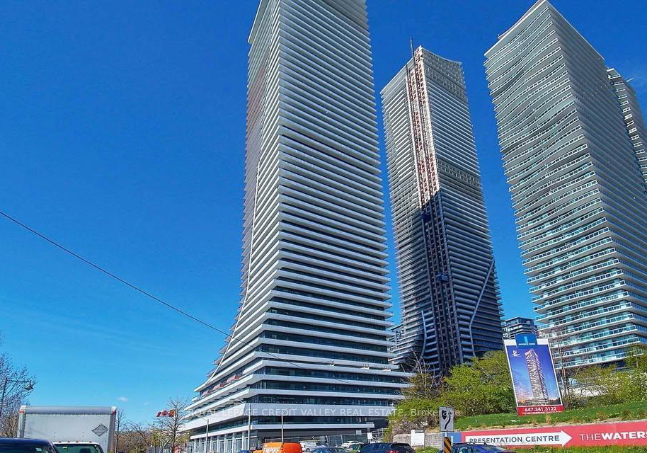 30-shore-breeze-drive-etobicoke-ontario-w13010722