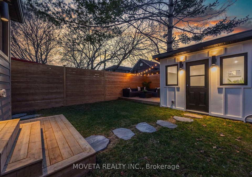4-mahoney-avenue-north-york-ontario-w13010812