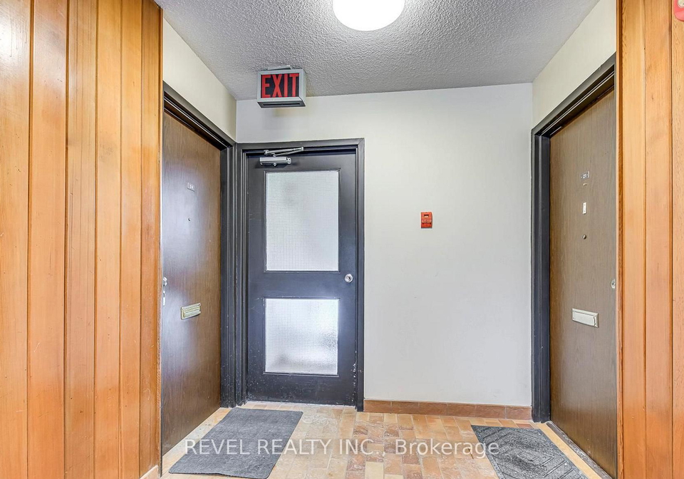2035-south-millway-drive-mississauga-ontario-w13011020