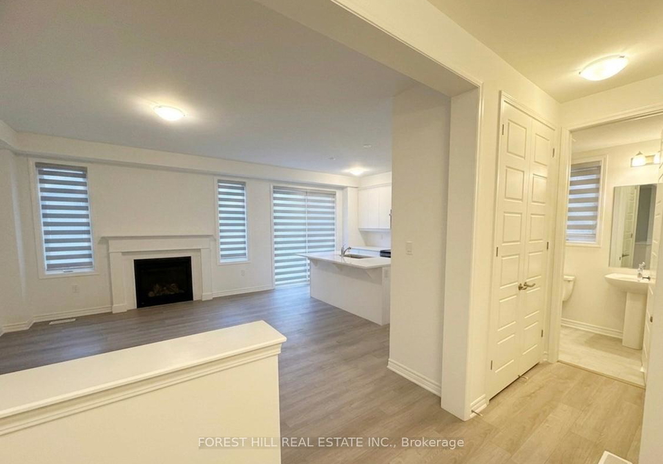 1194-stirling-todd-terrace-milton-ontario-w13011034