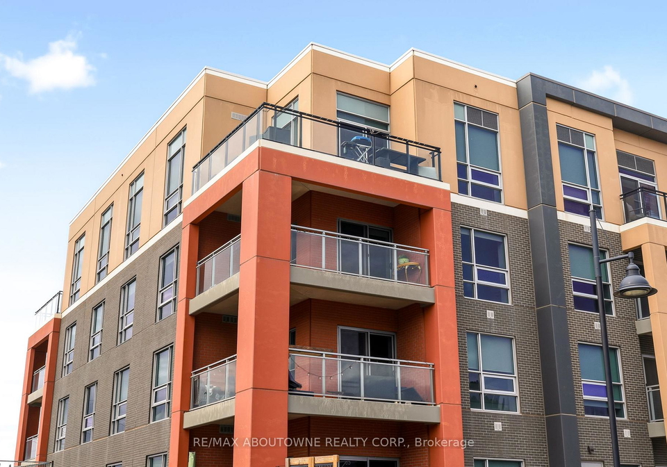 4040-upper-middle-road-burlington-ontario-w13011076