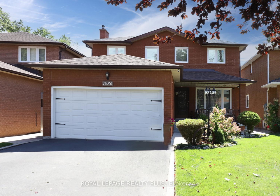 1086-hedge-drive-mississauga-ontario-w13011304