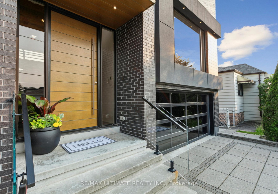 1139-glengrove-avenue-w-north-york-ontario-w13011556