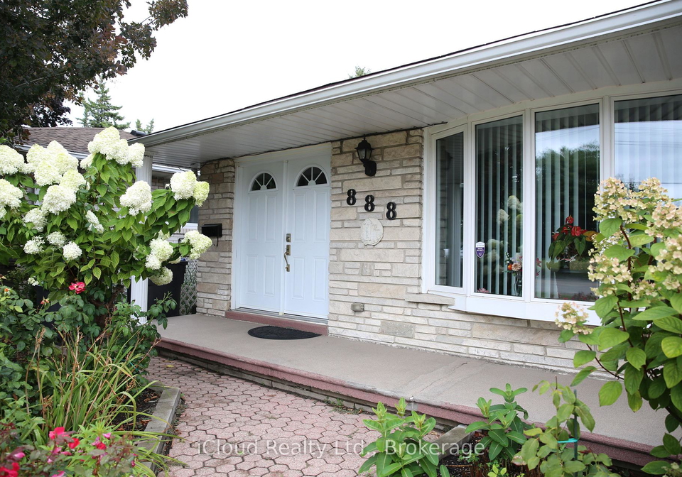 888-bloor-street-mississauga-ontario-w13011590