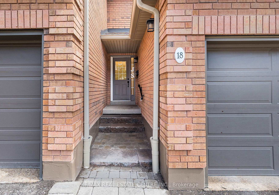 1905-broad-hallow-gate-mississauga-ontario-w13011626