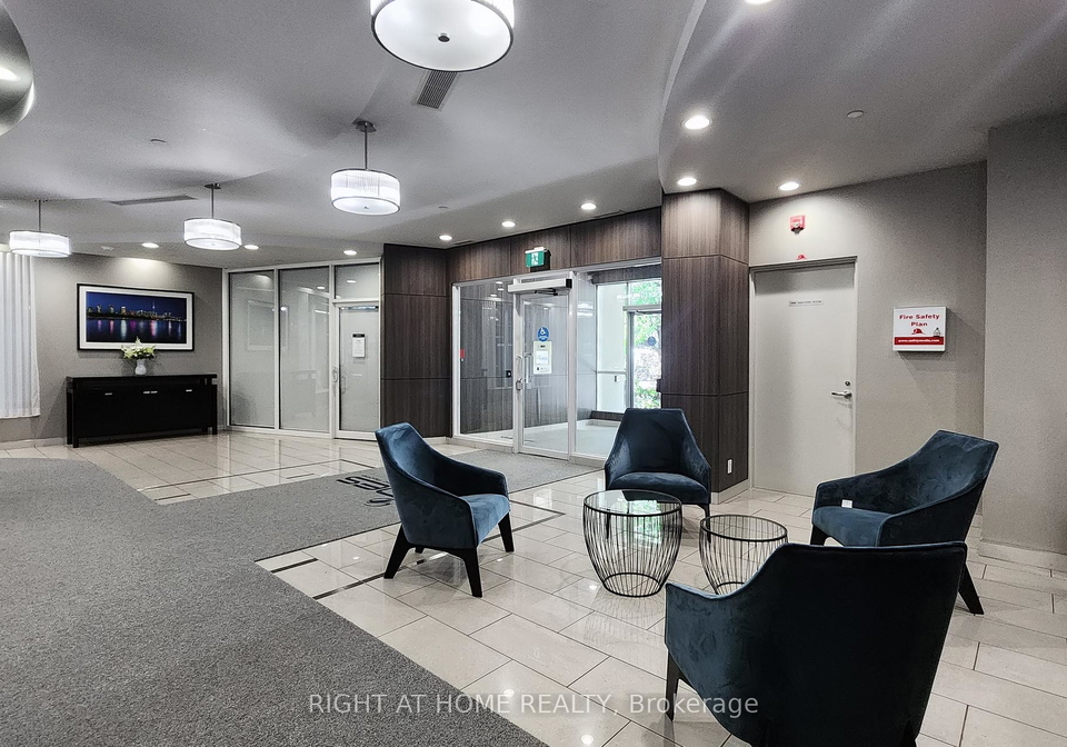 185-legion-road-n-etobicoke-ontario-w13011834