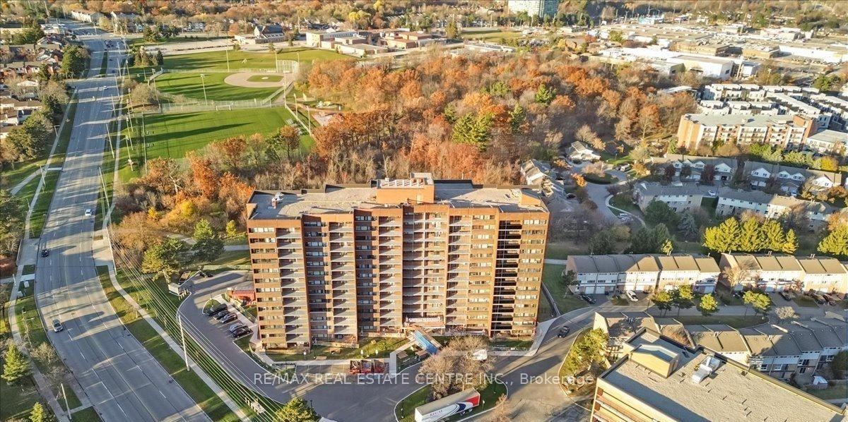 3501-glen-eirn-drive-mississauga-ontario-w13011868