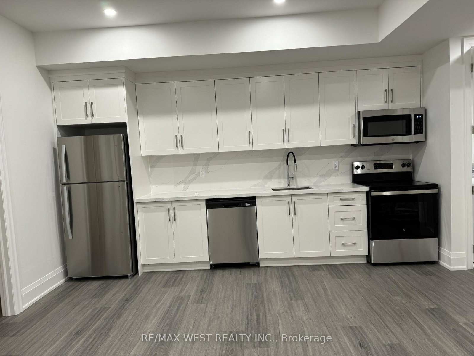 21-antonio-court-york-ontario-w13011922