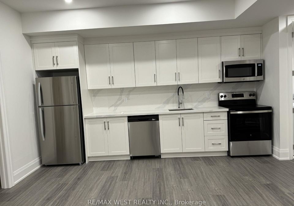 21-antonio-court-york-ontario-w13011922