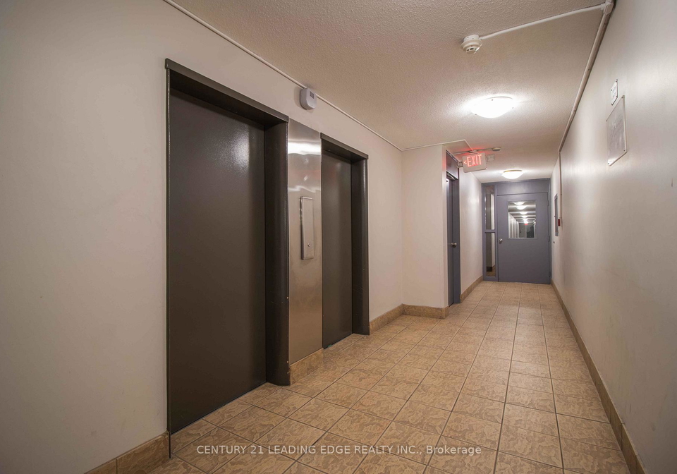 80-grandravine-drive-york-ontario-w13012134