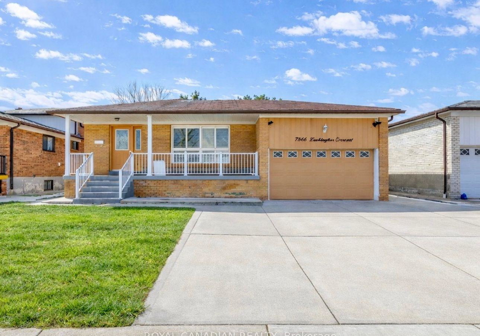 7566-lockington-crescent-mississauga-ontario-w13012158