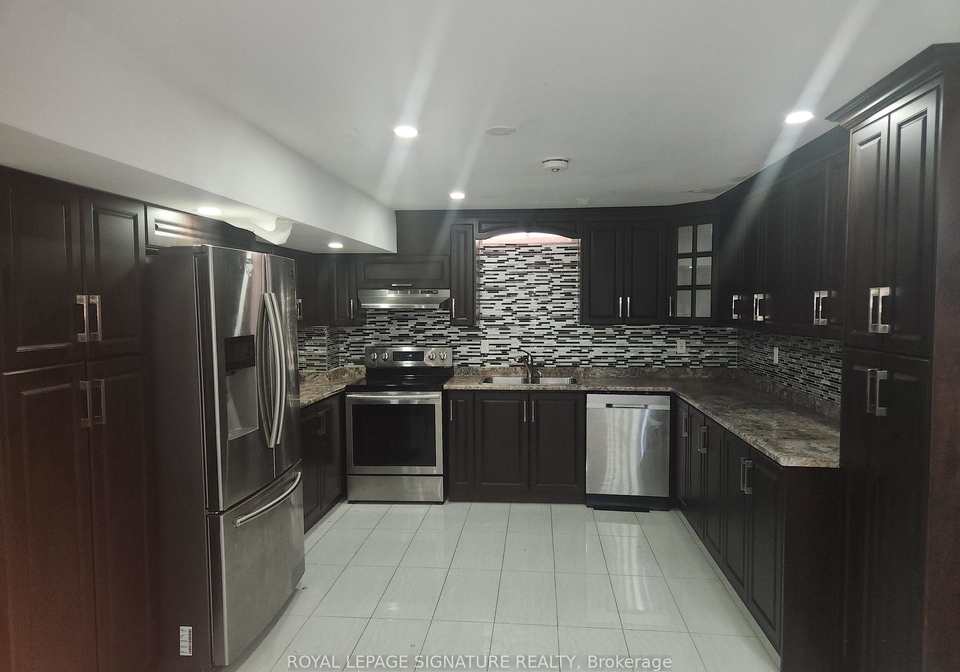6-venue-road-brampton-ontario-w13012206